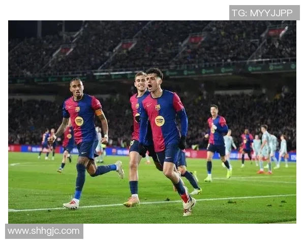 德甲激战巴萨与AC米兰战成平局精彩瞬间引发全场热烈反响