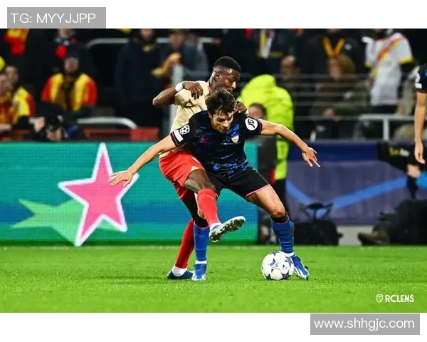 欧联杯惊天冷门AC米兰3-0逆袭皇马红牌事件引发全场热议